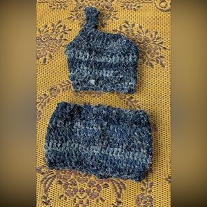 Custom outfit size small